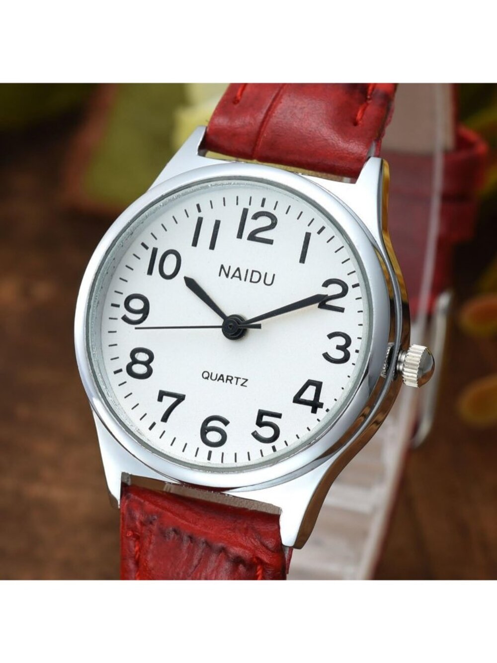 Women's Red Analog Quartz Leather Roman Numerals Casual Classic Wrist Watch - Picture 2 of 7